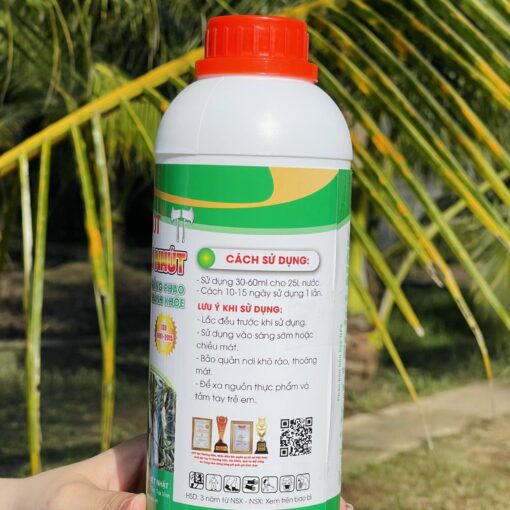 Max Root Chuyên Rau Nhút 1L mặt sau