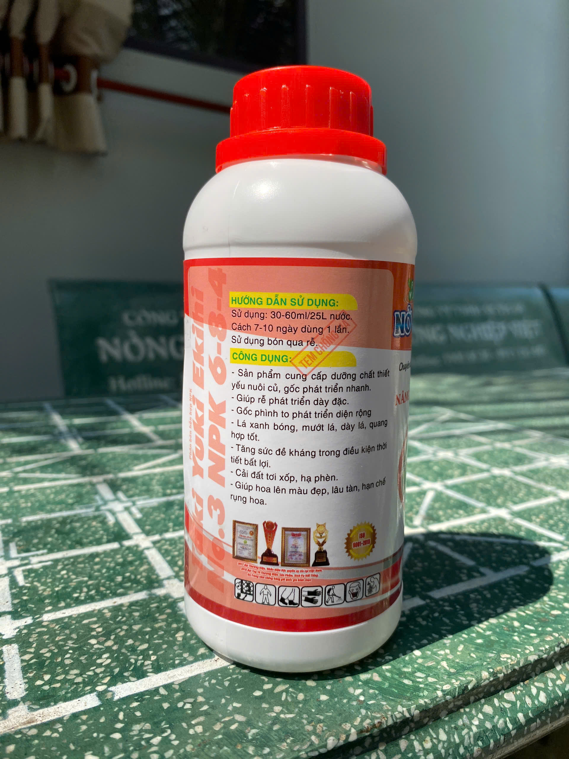 Max Root Nở Gốc Bung Tàn 500ml mặt sau Max Root Nở Gốc Bung Tàn 500ml mặt sau